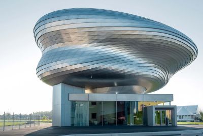 Een ‘Wunderkammer des Brotes’, gehuld in roestvast staal